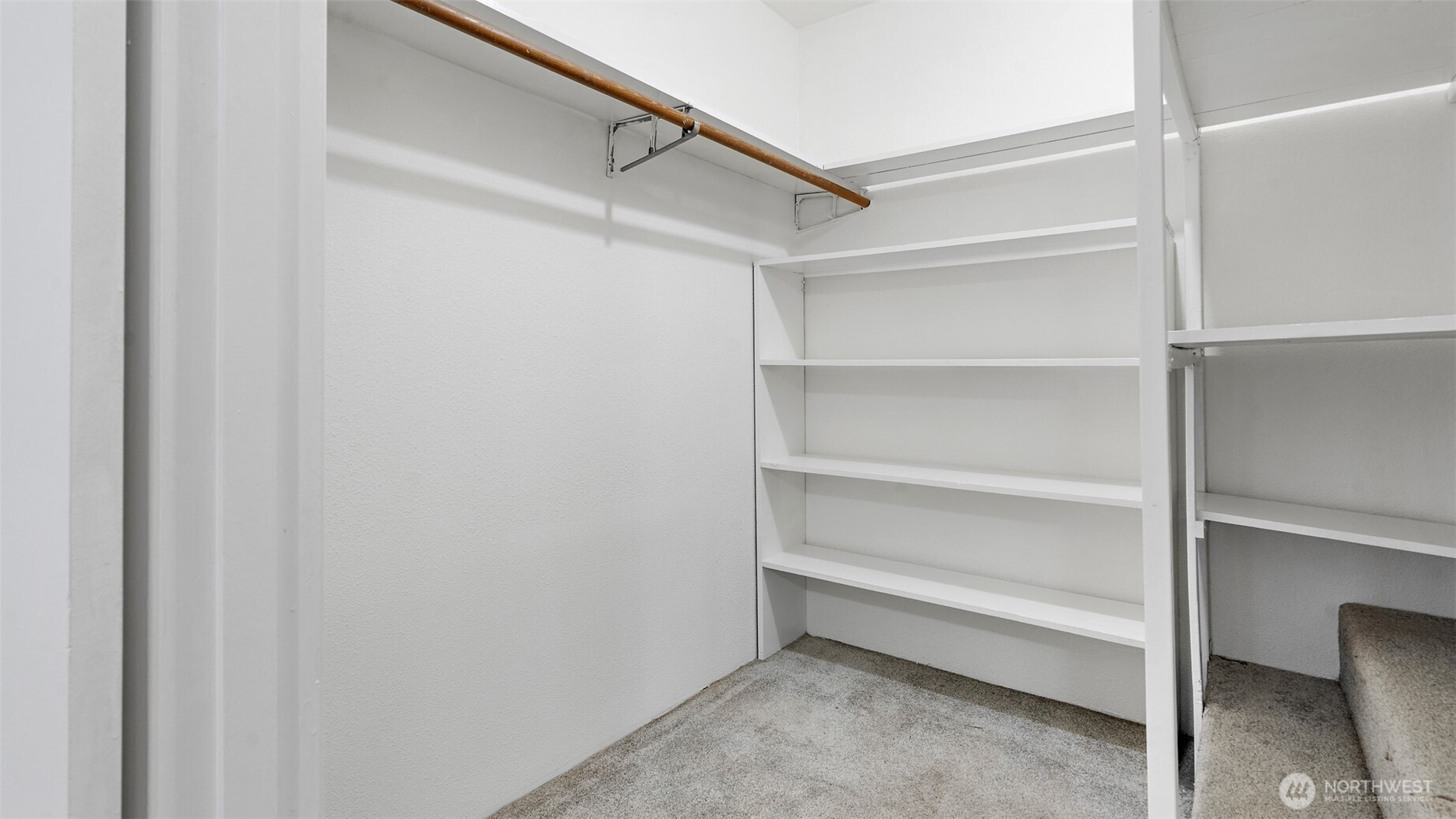 152 SW 200th Street , Normandy Park, WA 98166