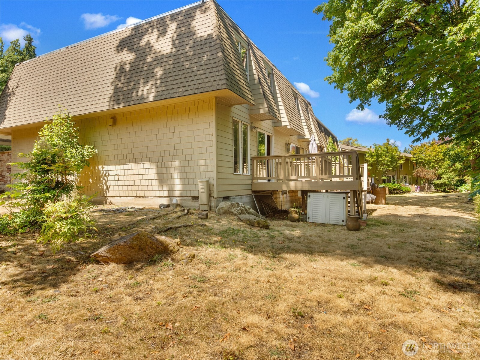 152 SW 200th Street , Normandy Park, WA 98166