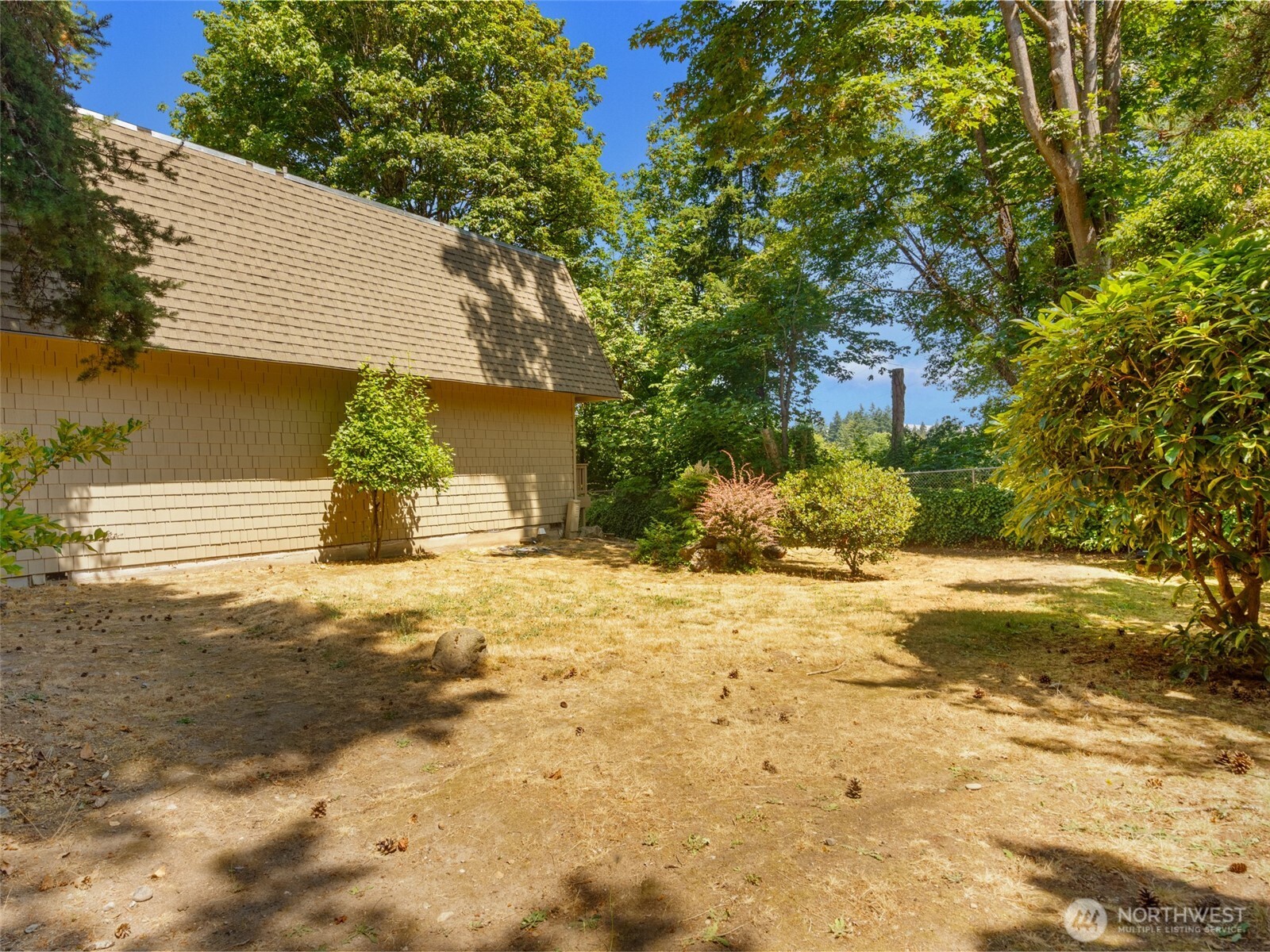 152 SW 200th Street , Normandy Park, WA 98166