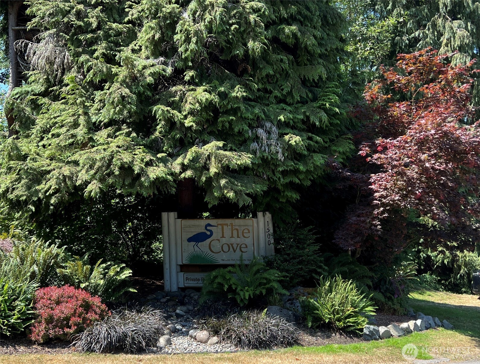 152 SW 200th Street , Normandy Park, WA 98166