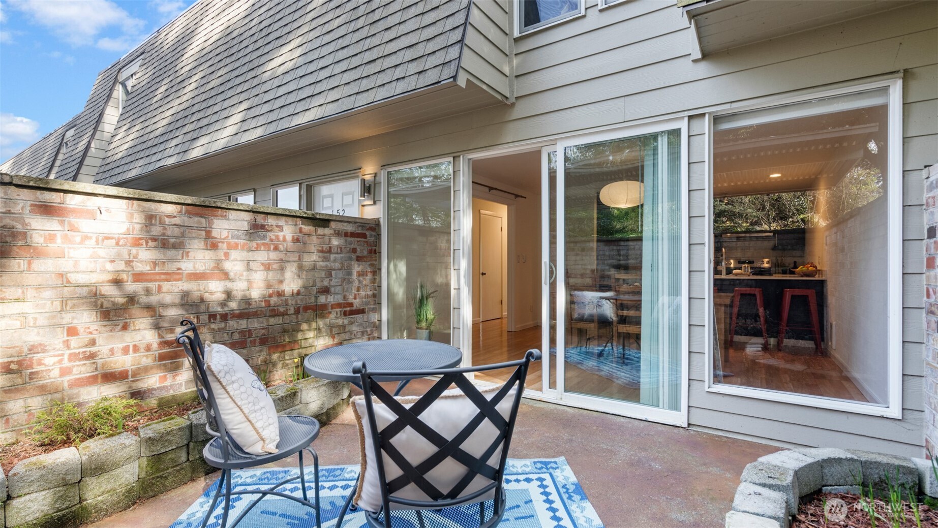 152 SW 200th Street , Normandy Park, WA 98166