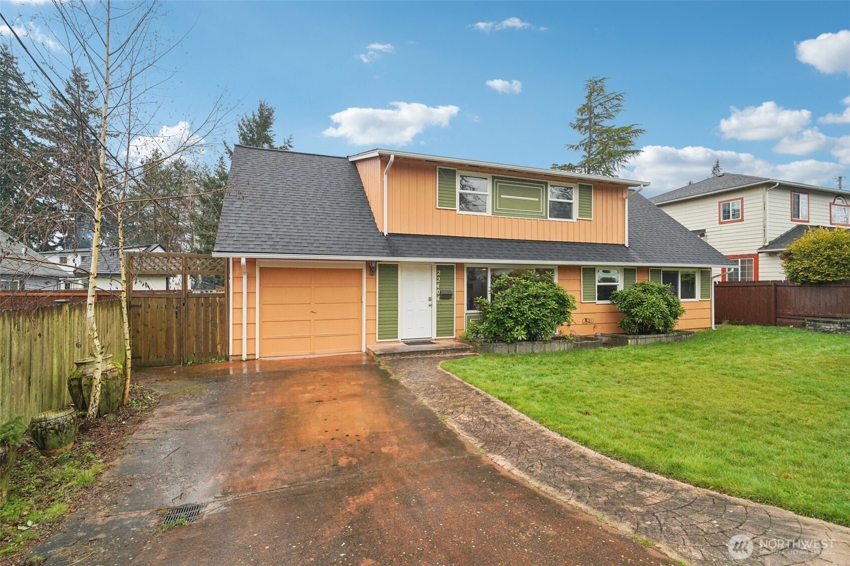22404 58th Avenue W, Mountlake Terrace, WA 98043-3802