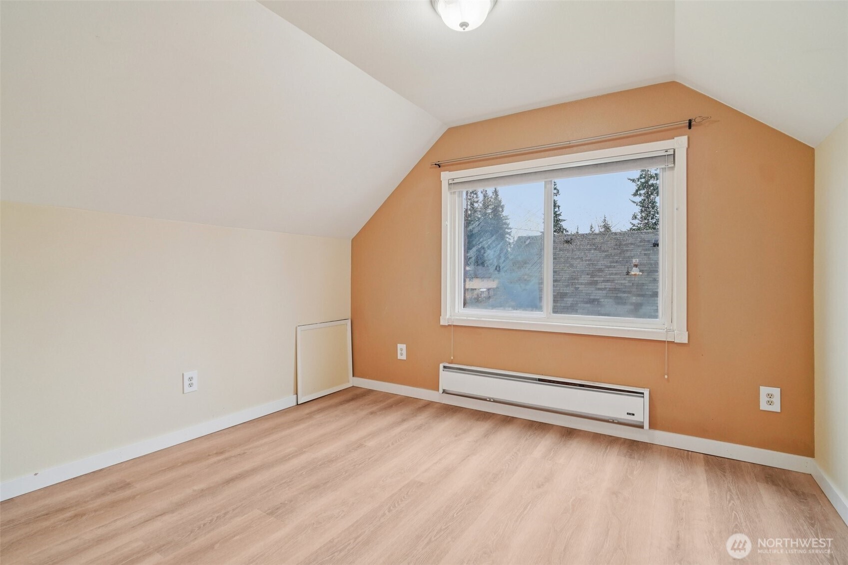 22404 58th Avenue W, Mountlake Terrace, WA 98043-3802