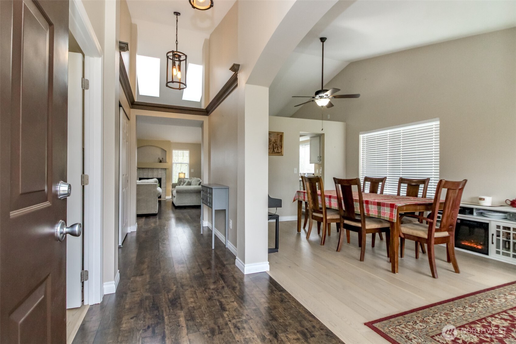 609 Cherry Street E, Tacoma, WA 98445