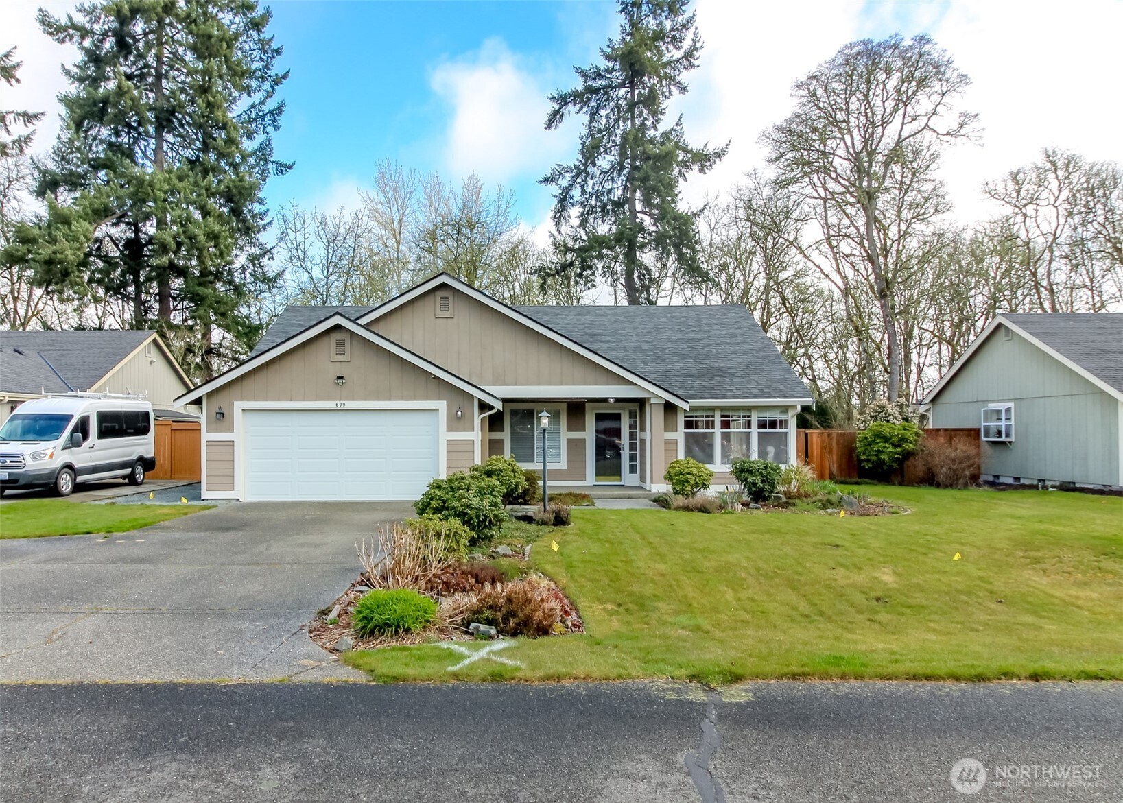 609 Cherry Street E, Tacoma, WA 98445