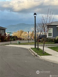 22701 SE 237th Place , Maple Valley, WA 98038