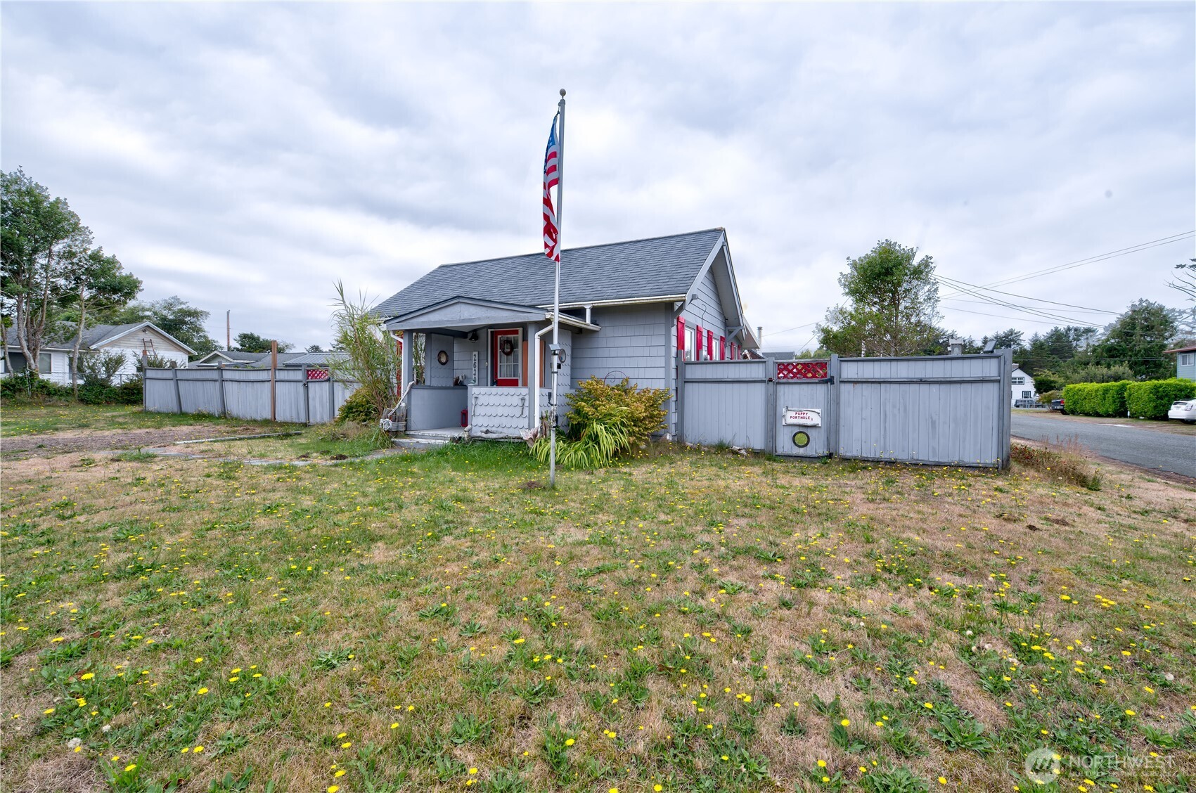 26309 Vernon Avenue , Ocean Park, WA 98640