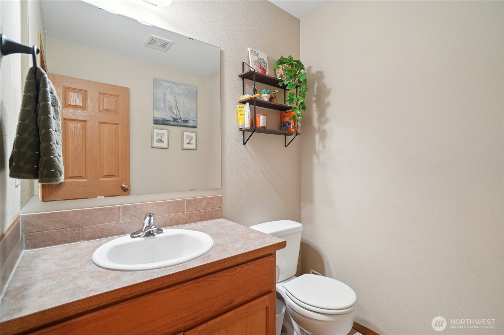 14921 Mountain View Court SE, Yelm, WA 98597