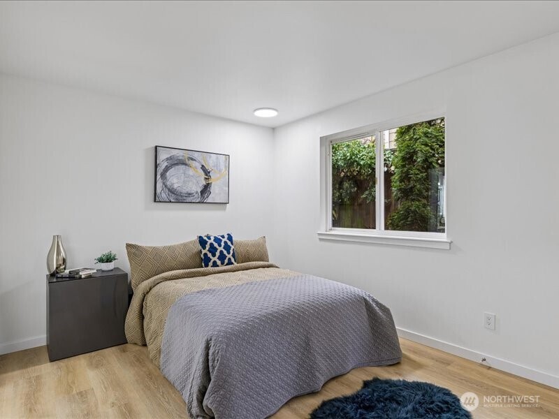 5104 SW 154th street SW Street , Edmonds, WA 98026-4444