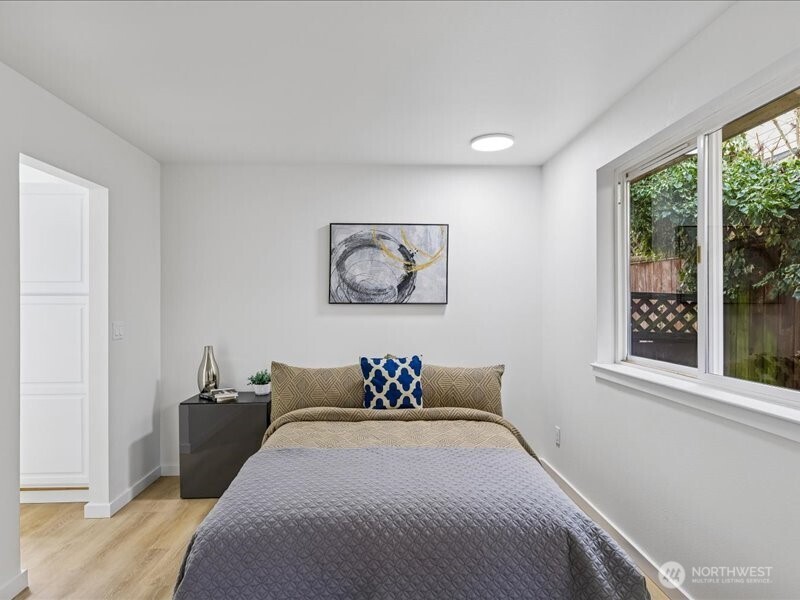 5104 SW 154th street SW Street , Edmonds, WA 98026-4444