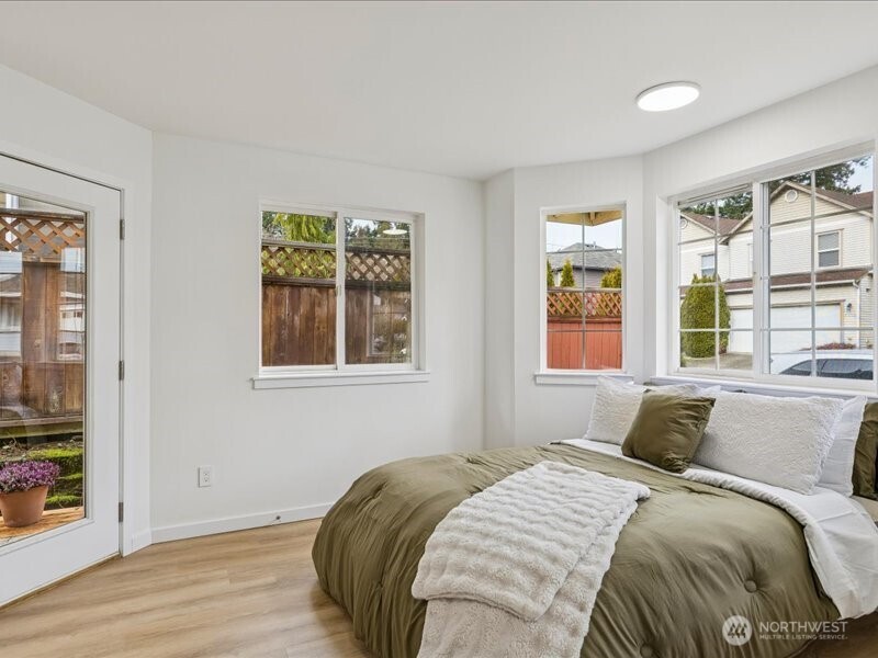 5104 SW 154th street SW Street , Edmonds, WA 98026-4444