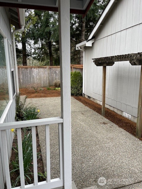 5301 Ivy Hill Lane SE, Lacey, WA 98513