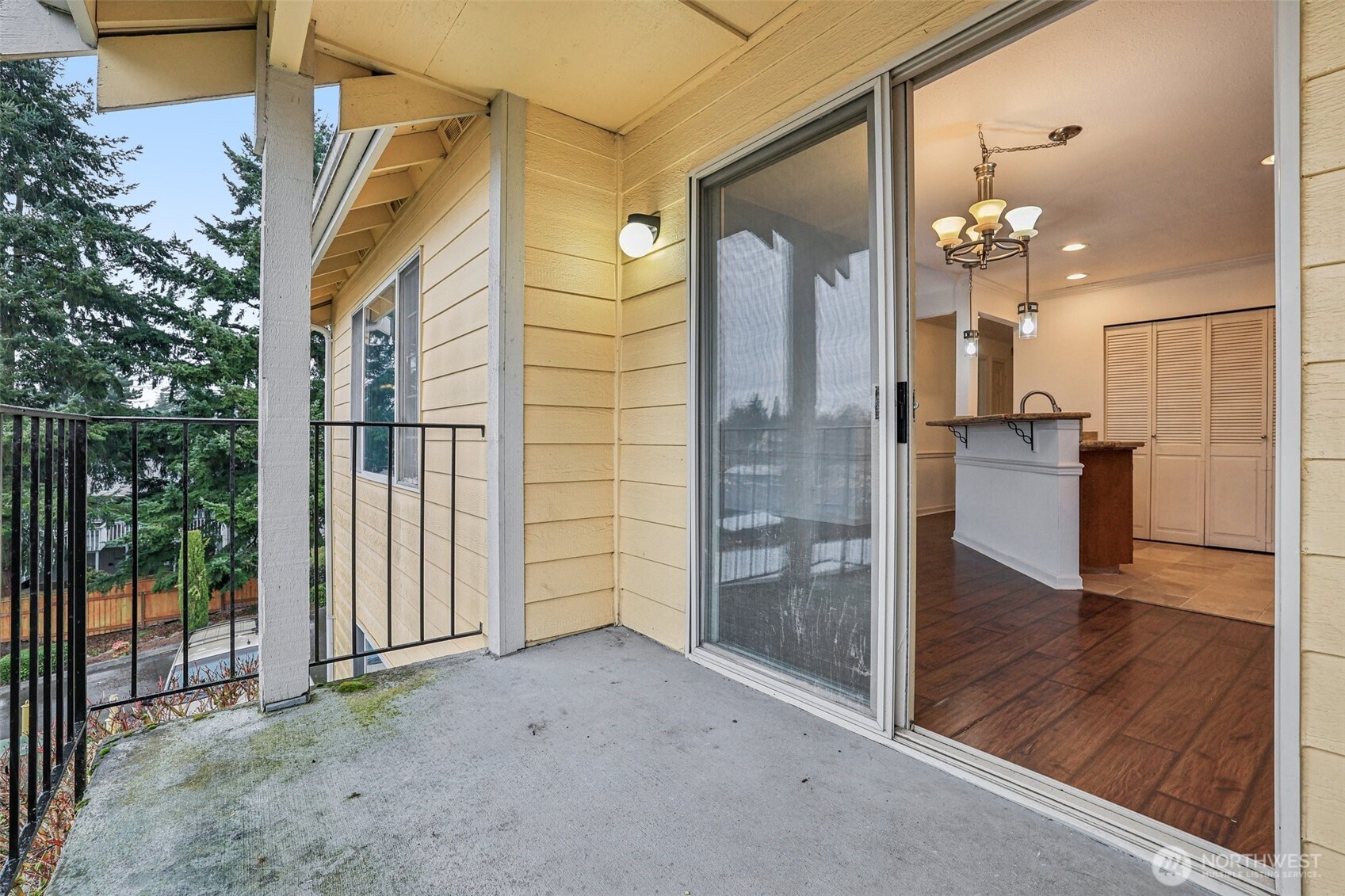 1111 S Villard Street #D25, Tacoma, WA 98465-2417