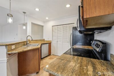 1111 S Villard Street #D25, Tacoma, WA 98465-2417 - Photo 8