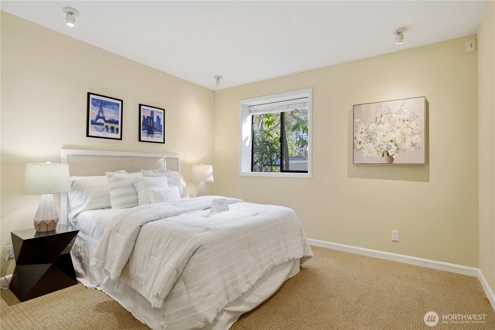 1619 102nd Place NE #B-2, Bellevue, WA 98004