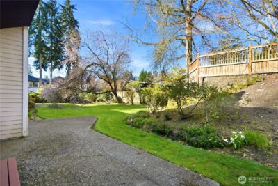 1619 102nd Place NE #B-2, Bellevue, WA 98004 - Photo 24