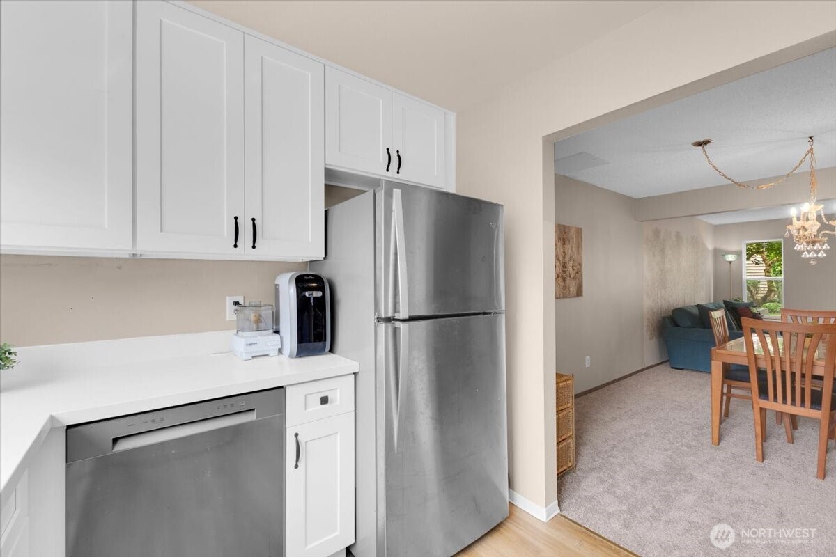 12024 101st Avenue NE #E2, Kirkland, WA 98034