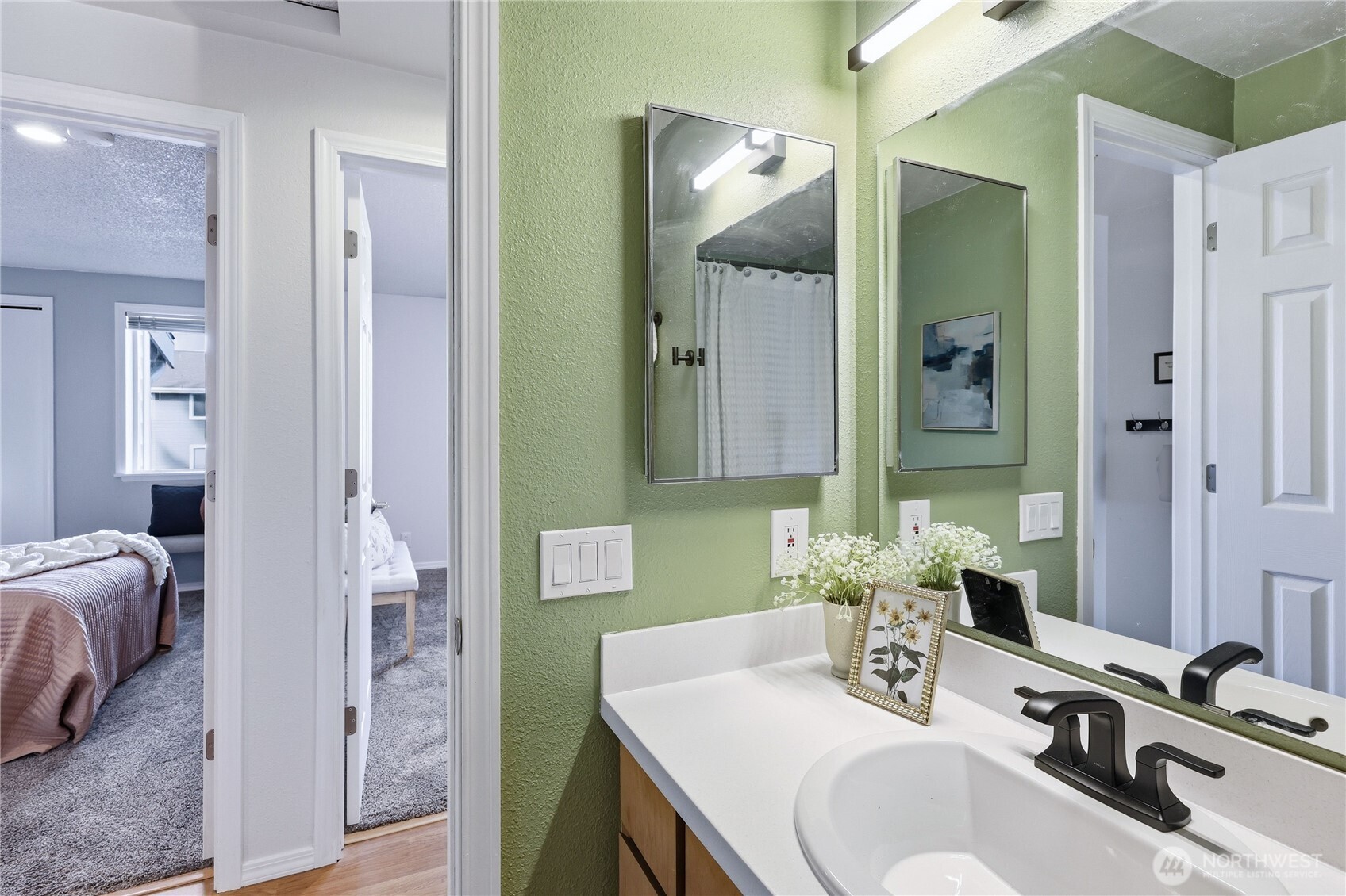 20241 NE Vikings Crest Loop #6-303, Poulsbo, WA 98370