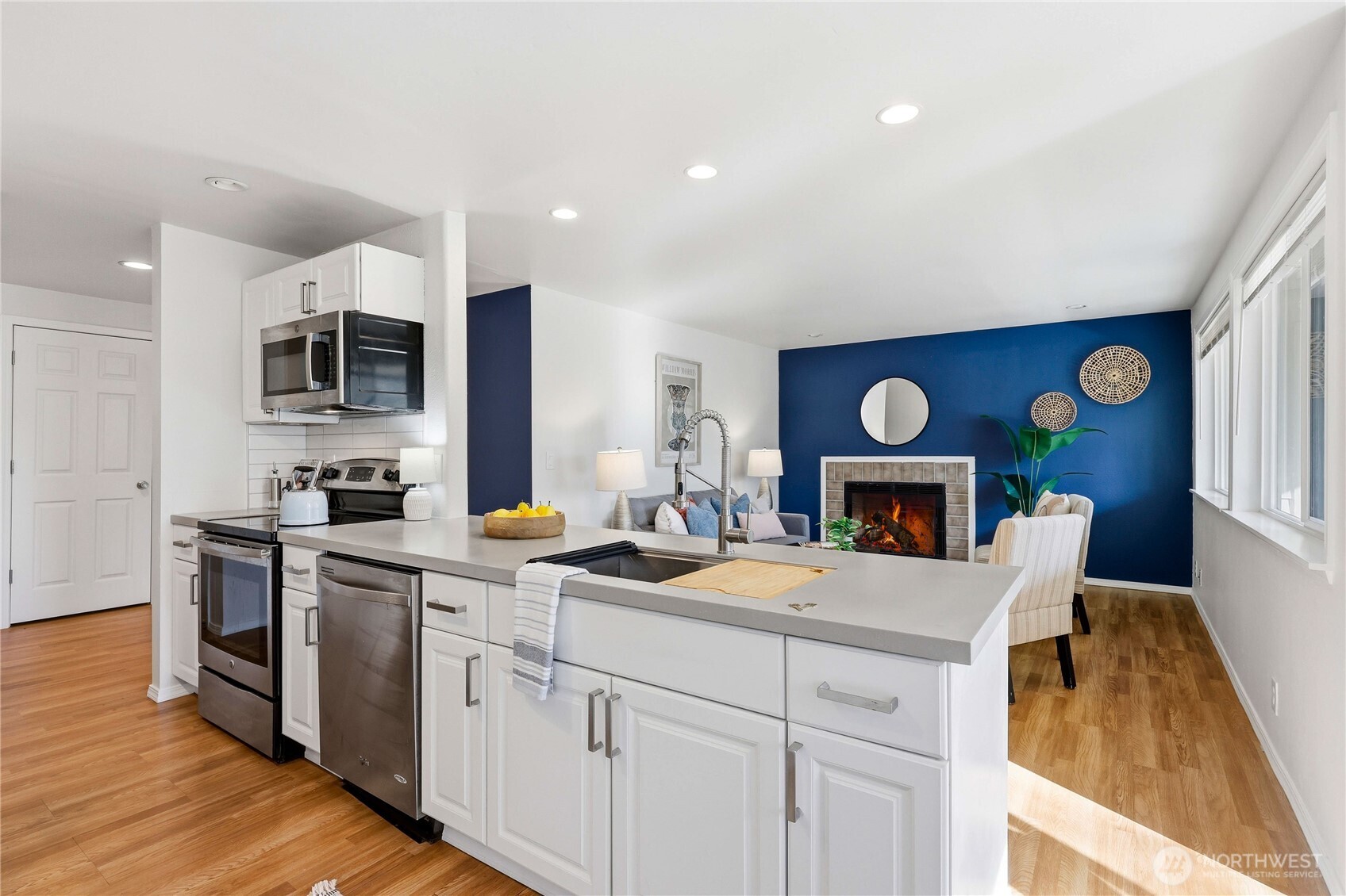 20241 NE Vikings Crest Loop #6-303, Poulsbo, WA 98370