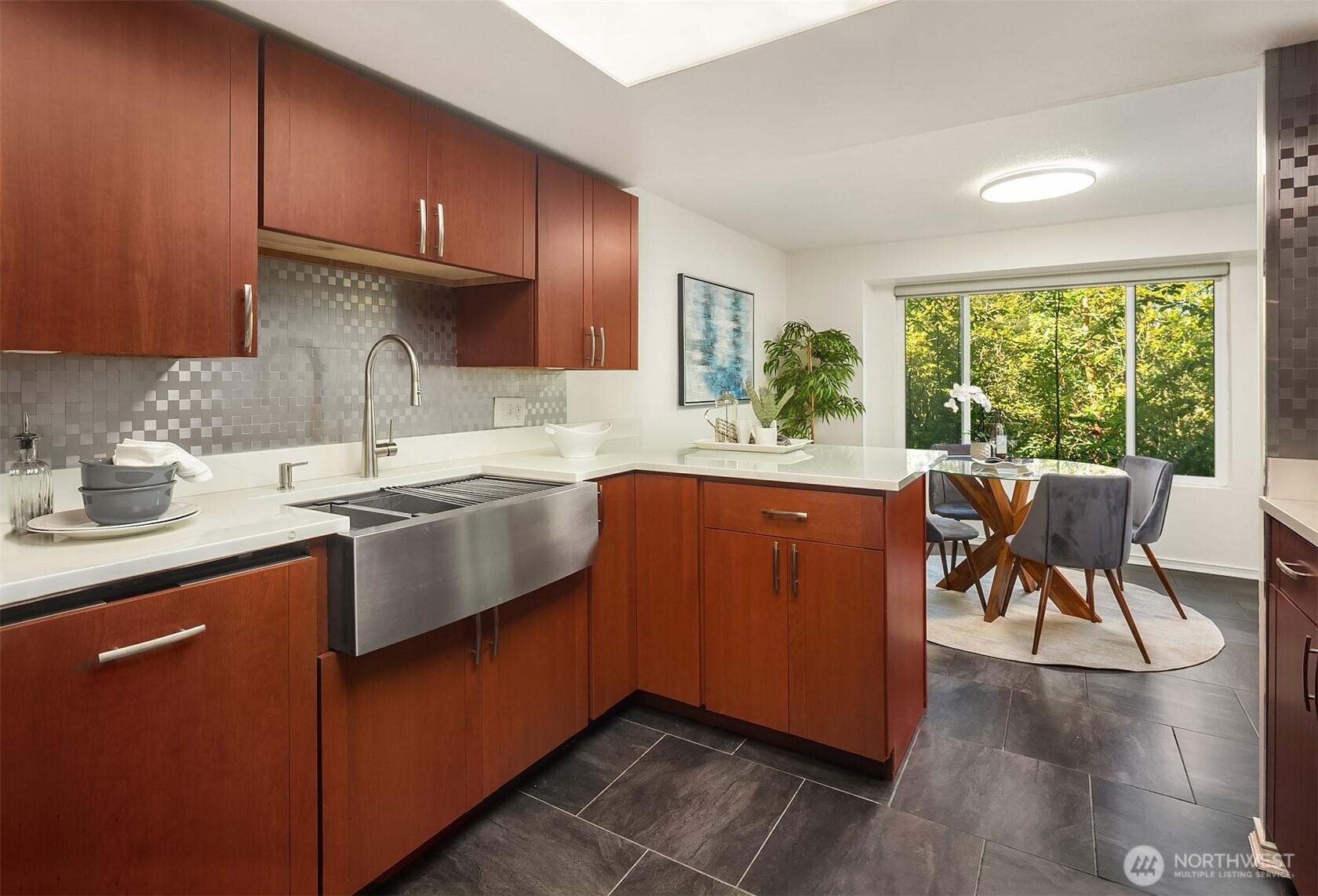 17417 Ashworth Avenue N #203, Shoreline, WA 98133