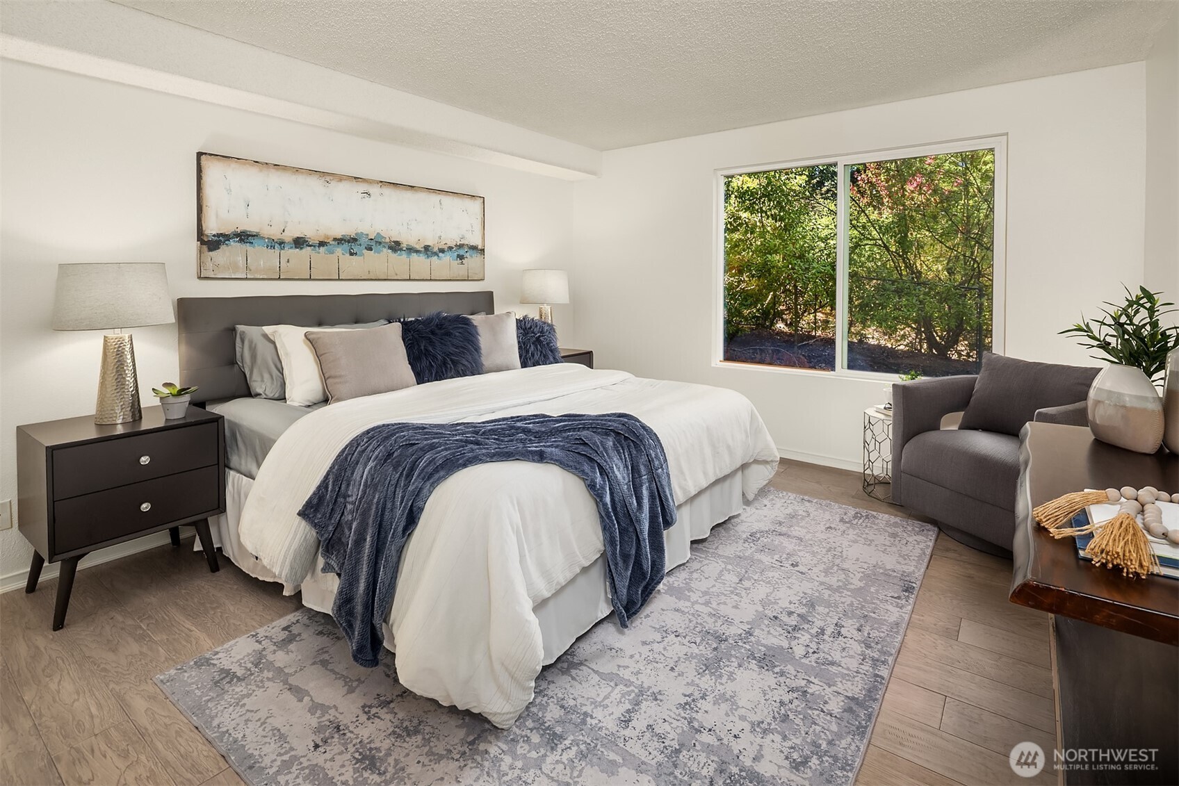 17417 Ashworth Avenue N #203, Shoreline, WA 98133