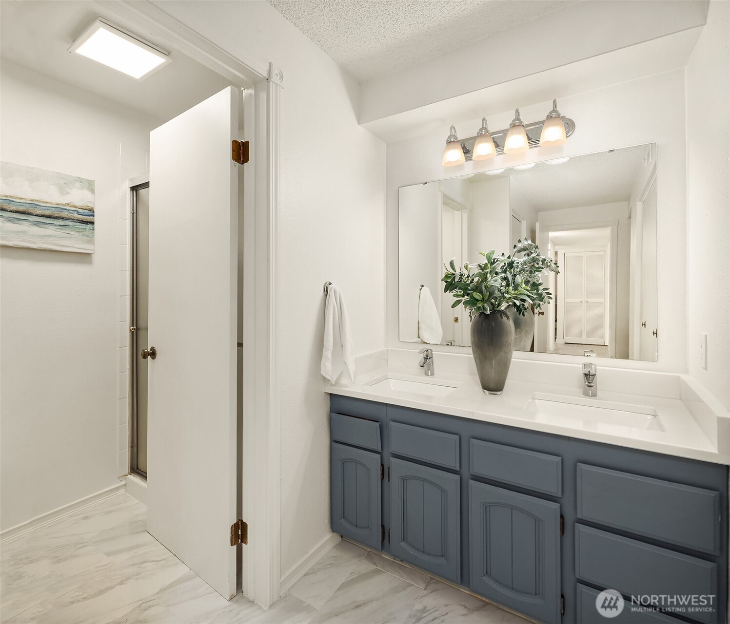 17417 Ashworth Avenue N #203, Shoreline, WA 98133