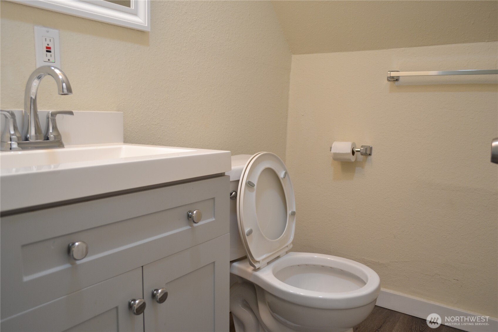 3303 S 64th Street , Tacoma, WA 98409