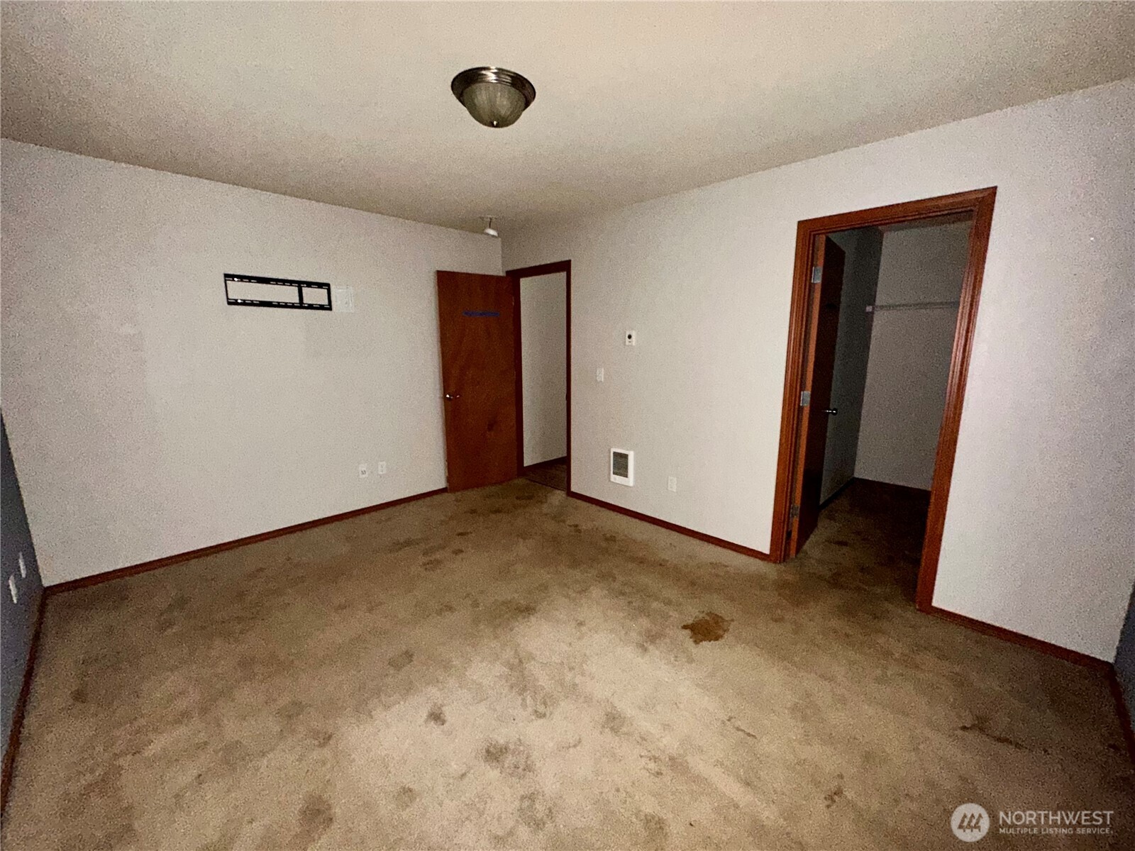 2022 201st Street E, Spanaway, WA 98387