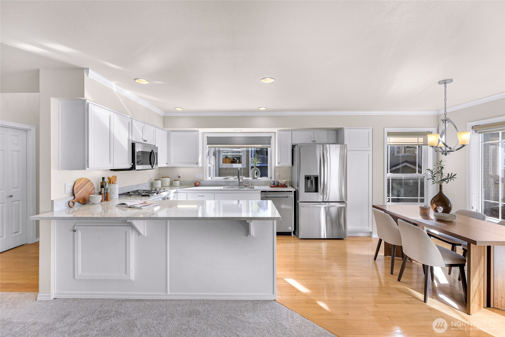 11302 Ohde Circle , Kirkland, WA 98033