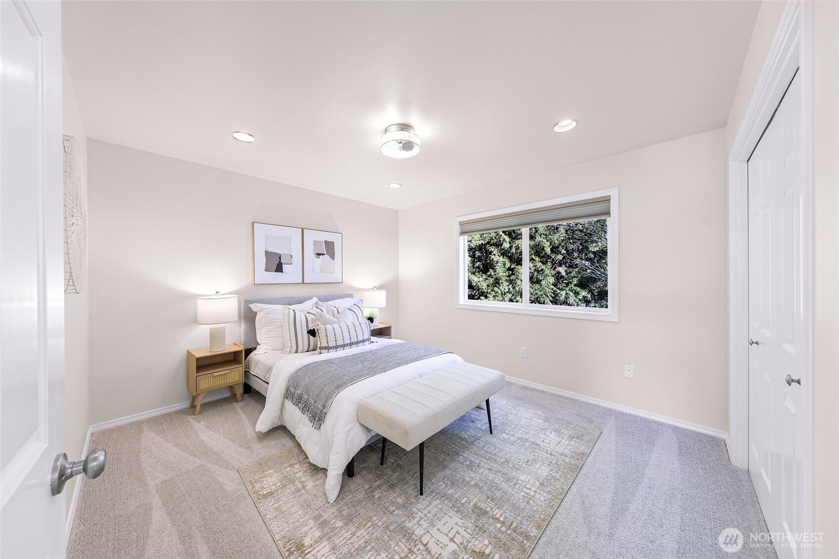 11302 Ohde Circle , Kirkland, WA 98033