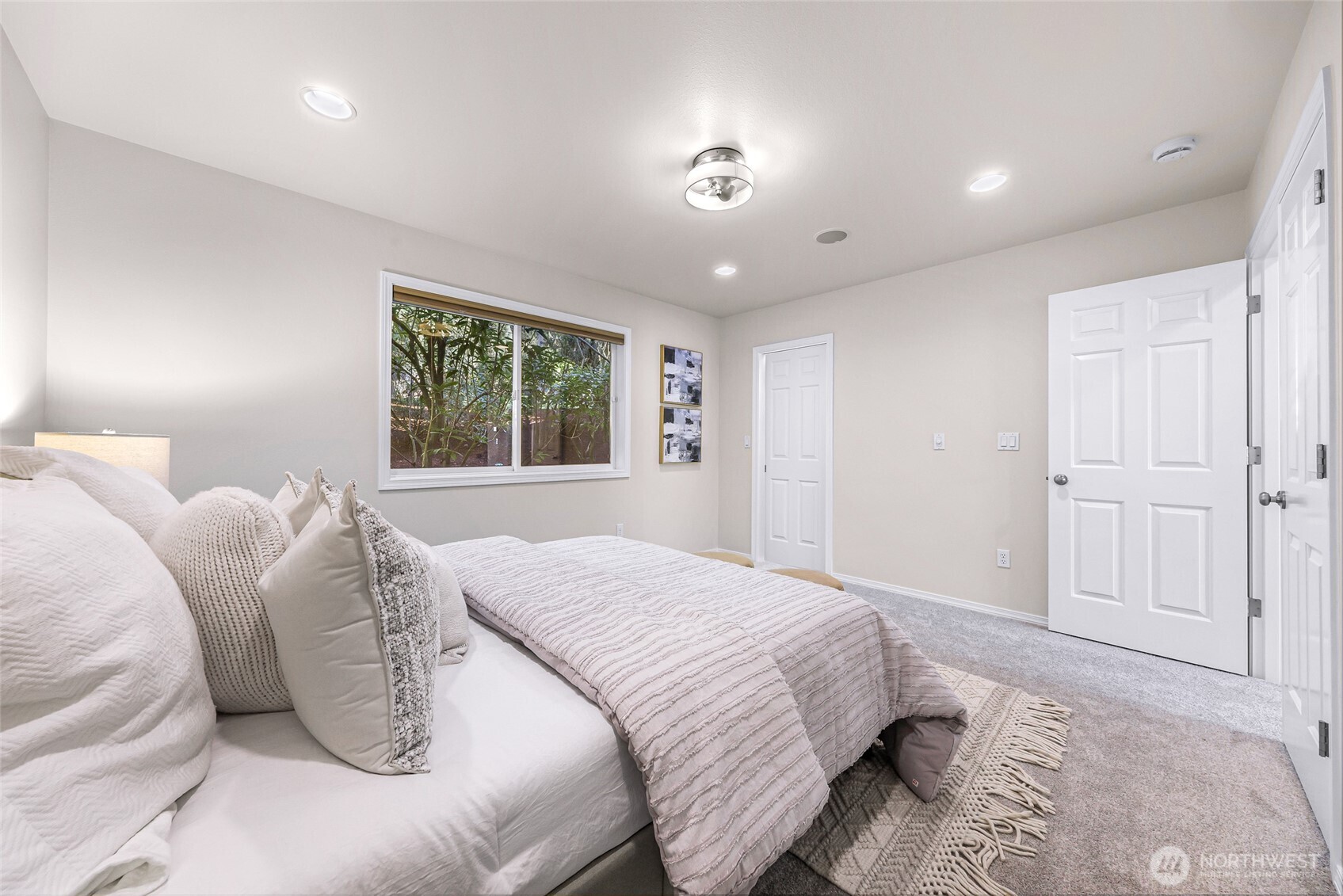 11302 Ohde Circle , Kirkland, WA 98033