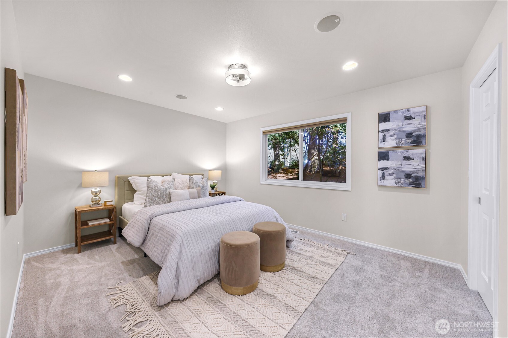 11302 Ohde Circle , Kirkland, WA 98033