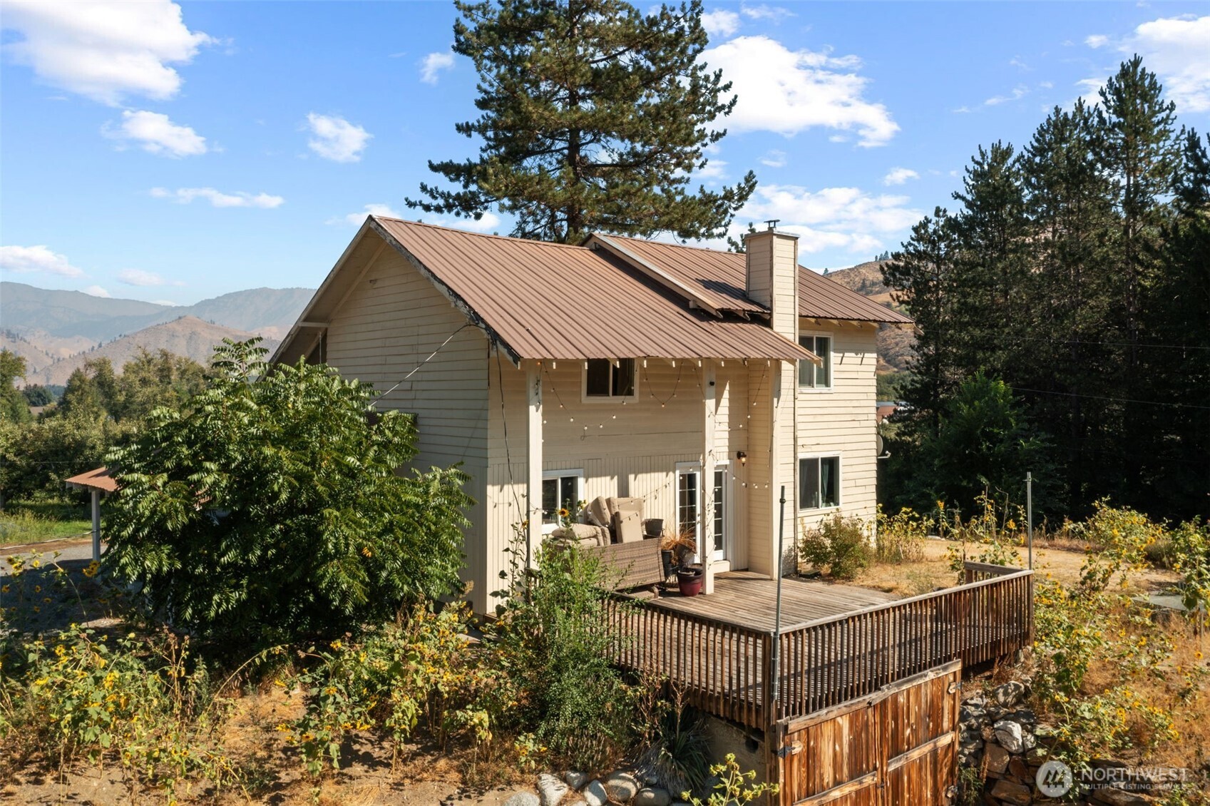 5177 Woodring Canyon Road , Cashmere, WA 98815