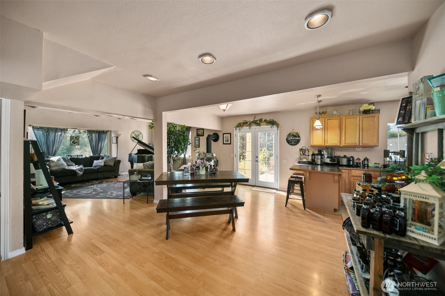 5177 Woodring Canyon Road , Cashmere, WA 98815