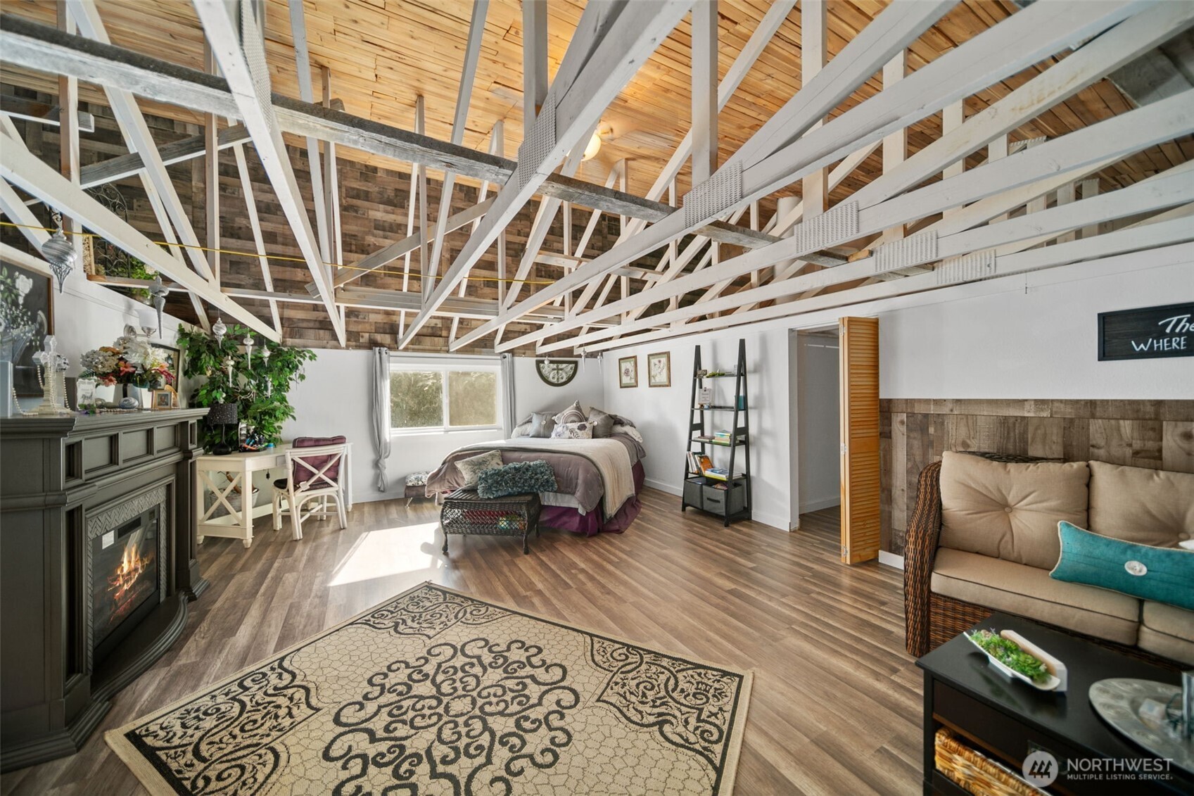 5177 Woodring Canyon Road , Cashmere, WA 98815