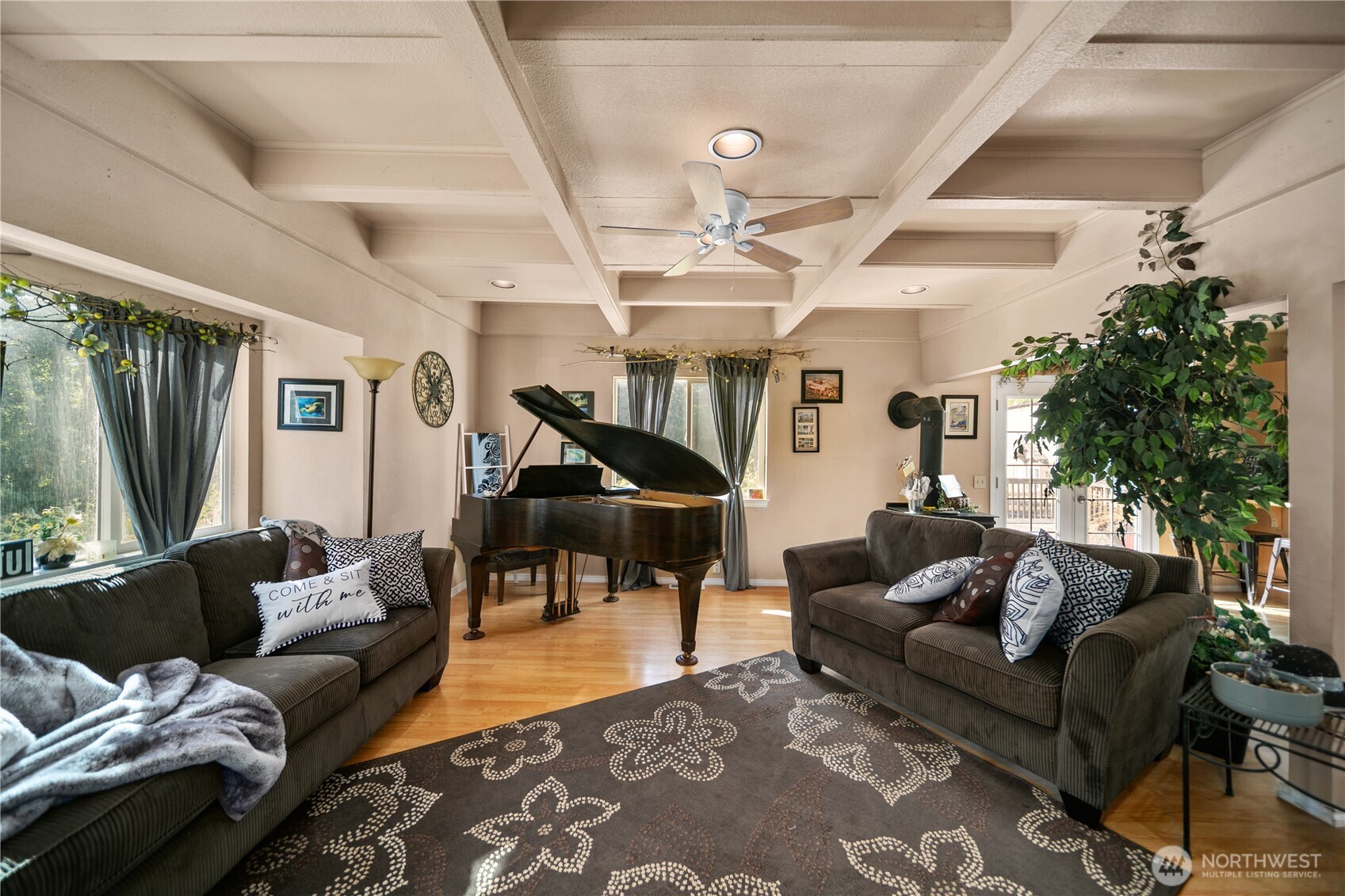 5177 Woodring Canyon Road , Cashmere, WA 98815