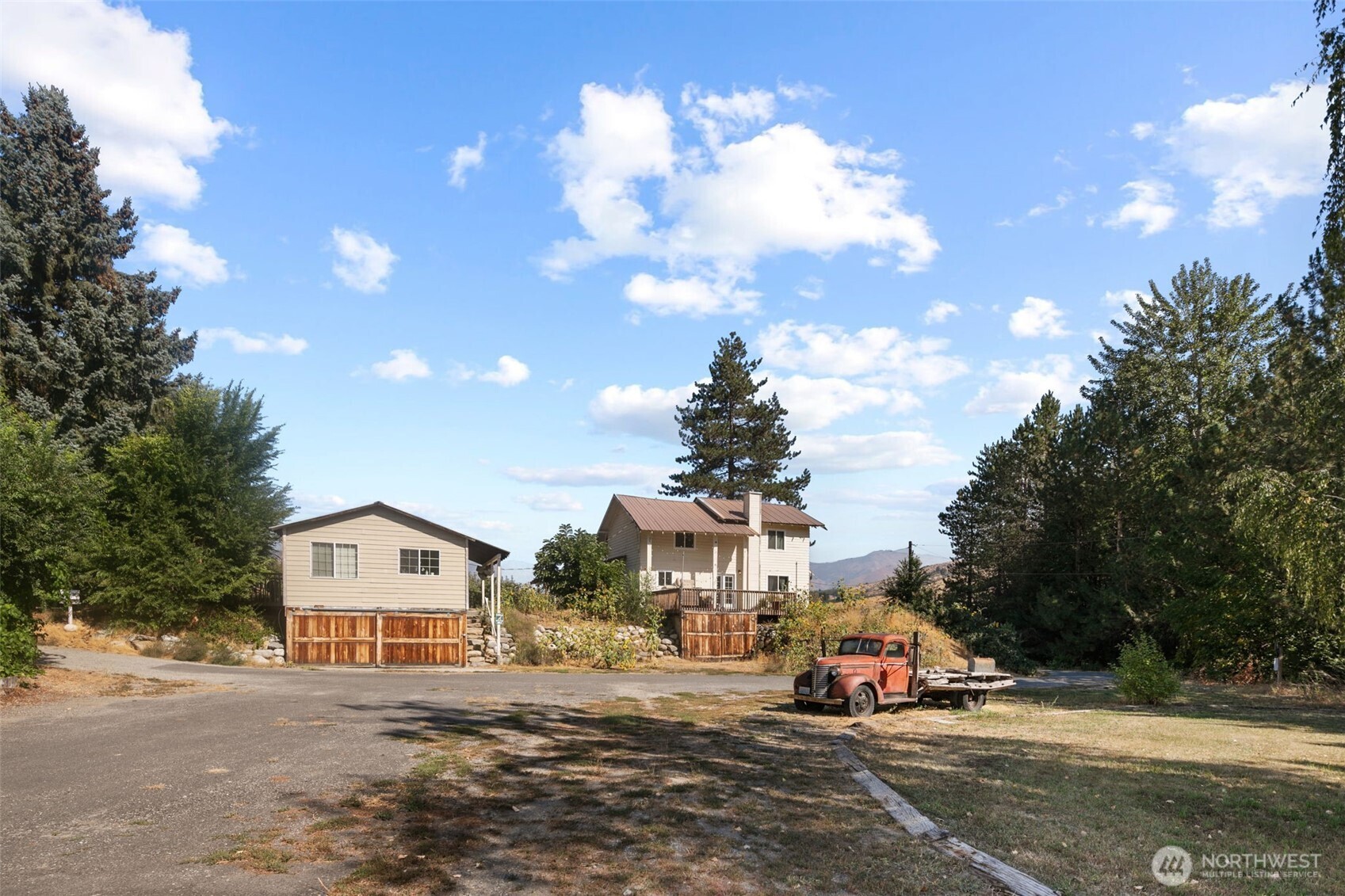 5177 Woodring Canyon Road , Cashmere, WA 98815