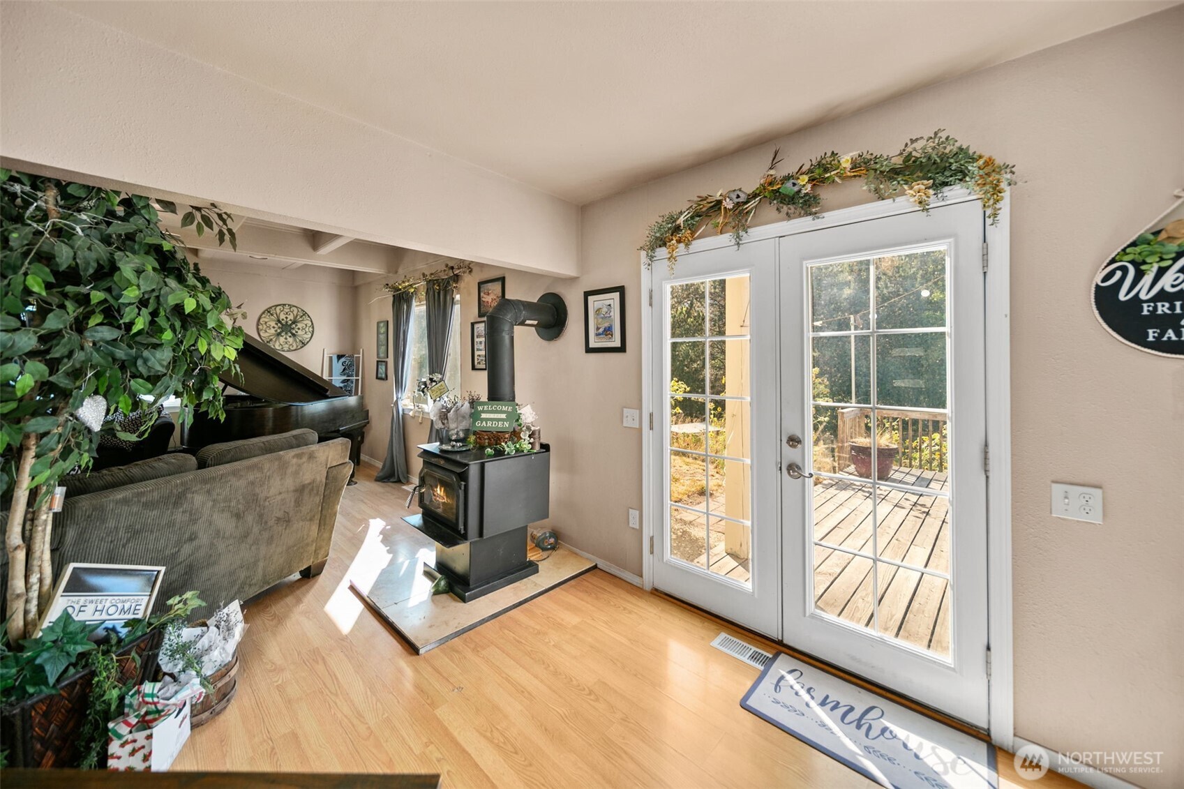 5177 Woodring Canyon Road , Cashmere, WA 98815