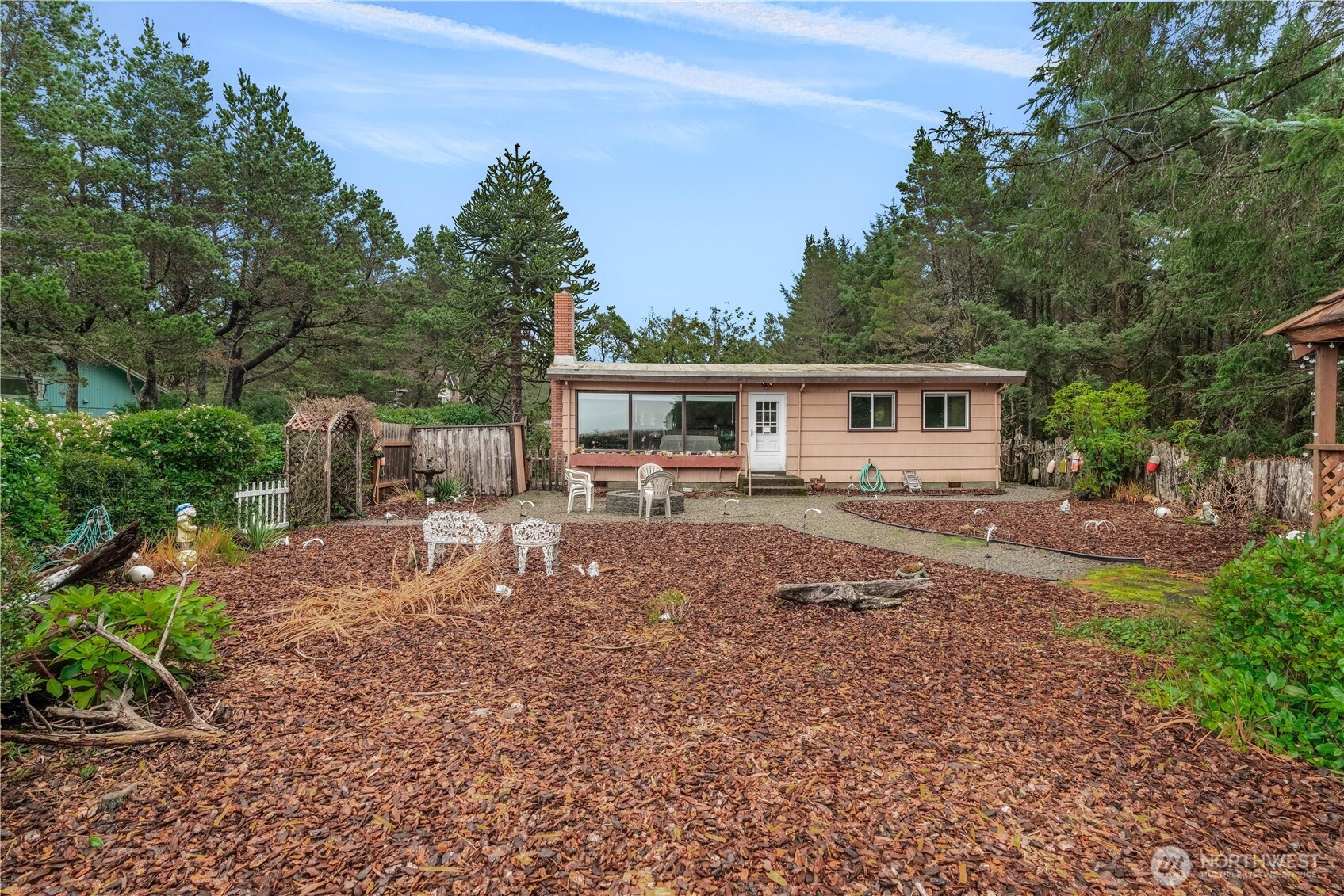 1206 184th Place , Long Beach, WA 98631