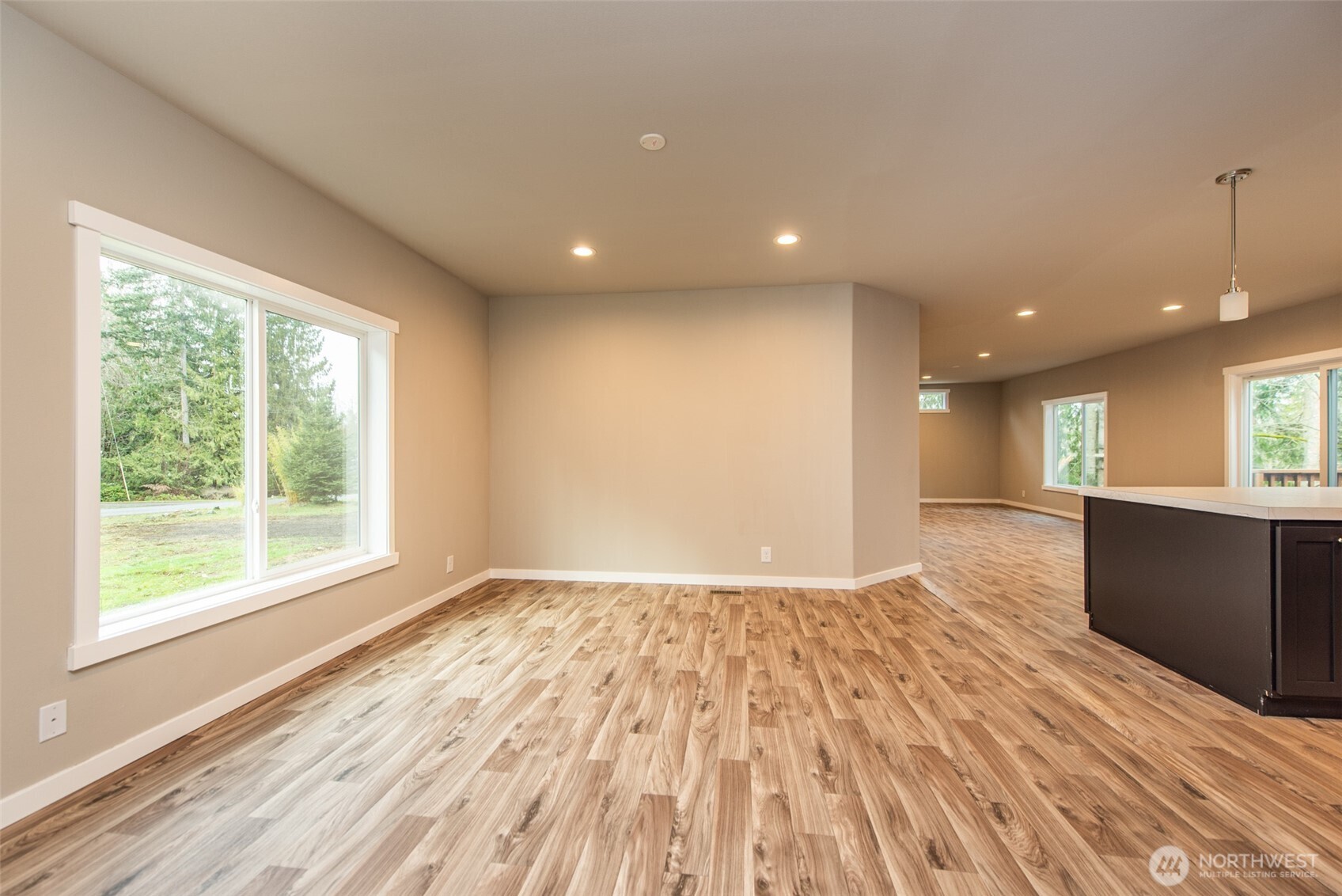 211 S Barr Road , Port Angeles, WA 98362