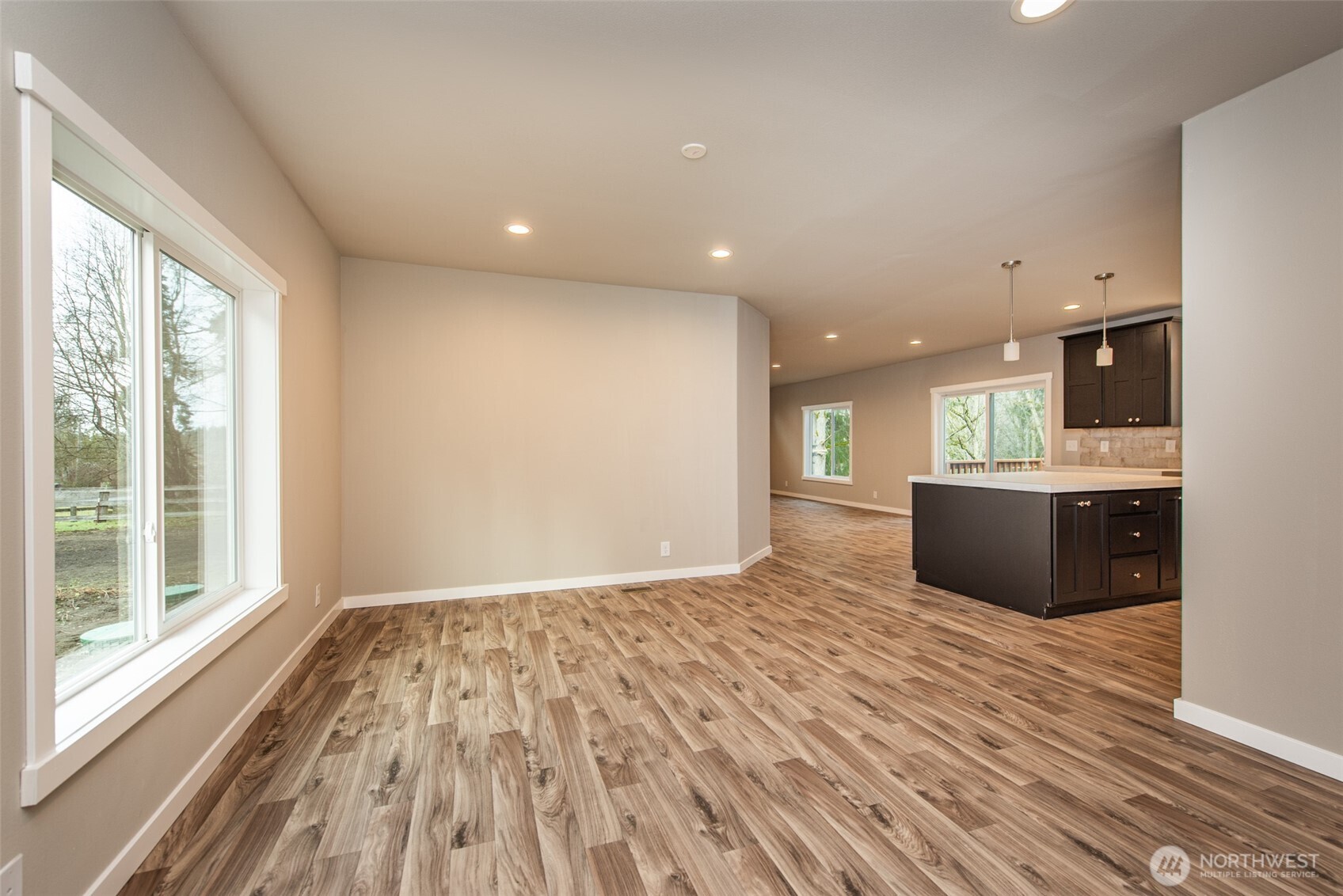 211 S Barr Road , Port Angeles, WA 98362