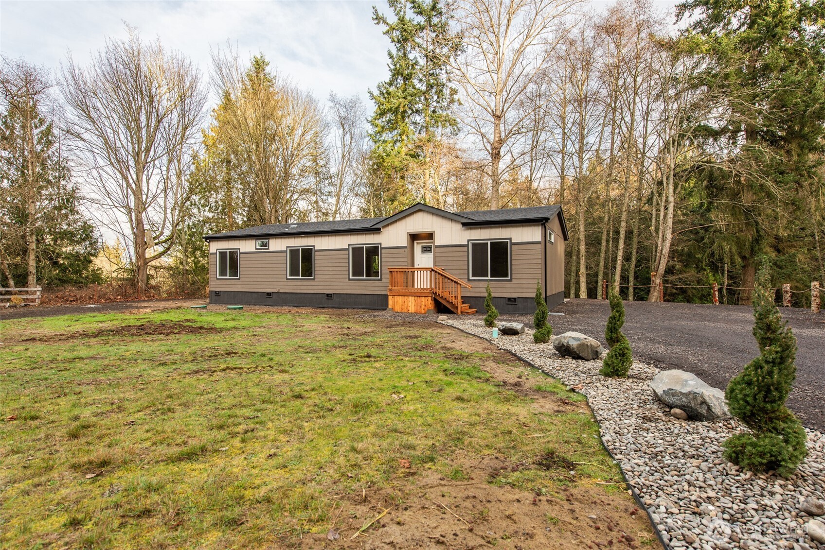 211 S Barr Road , Port Angeles, WA 98362