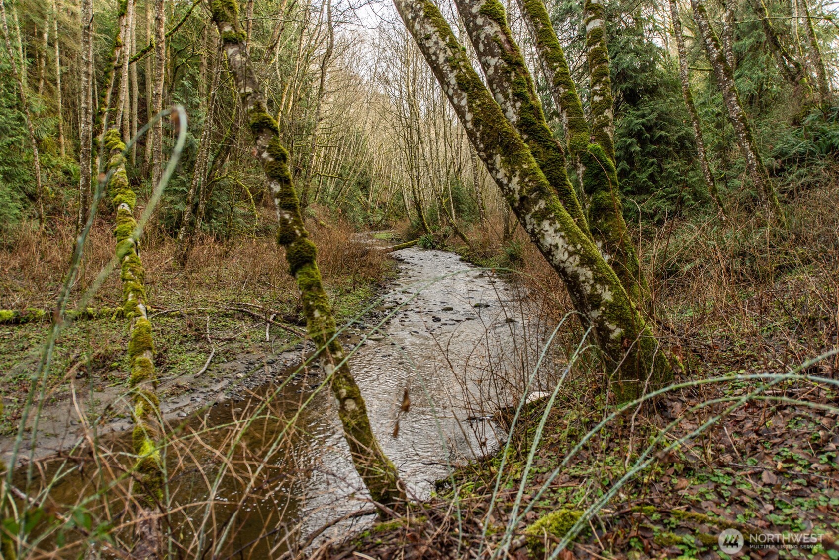 211 S Barr Road , Port Angeles, WA 98362