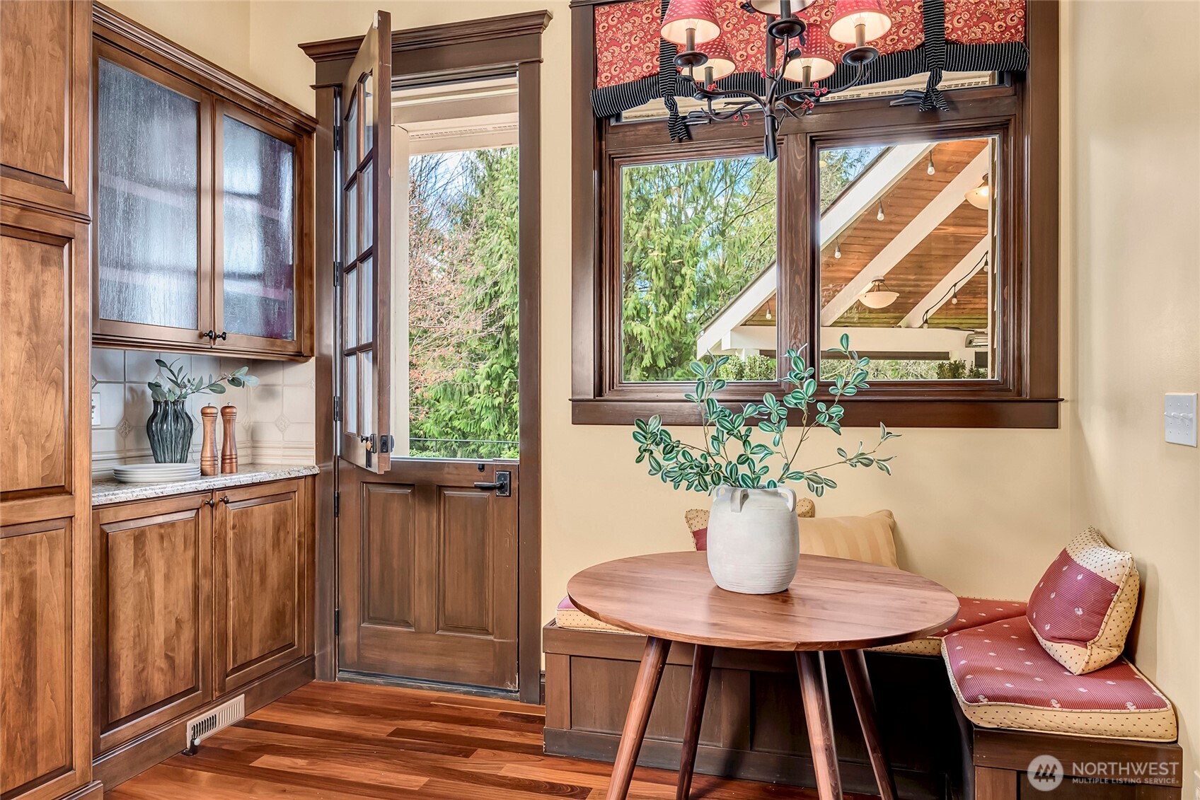 21625 NE 175th Street , Woodinville, WA 98077