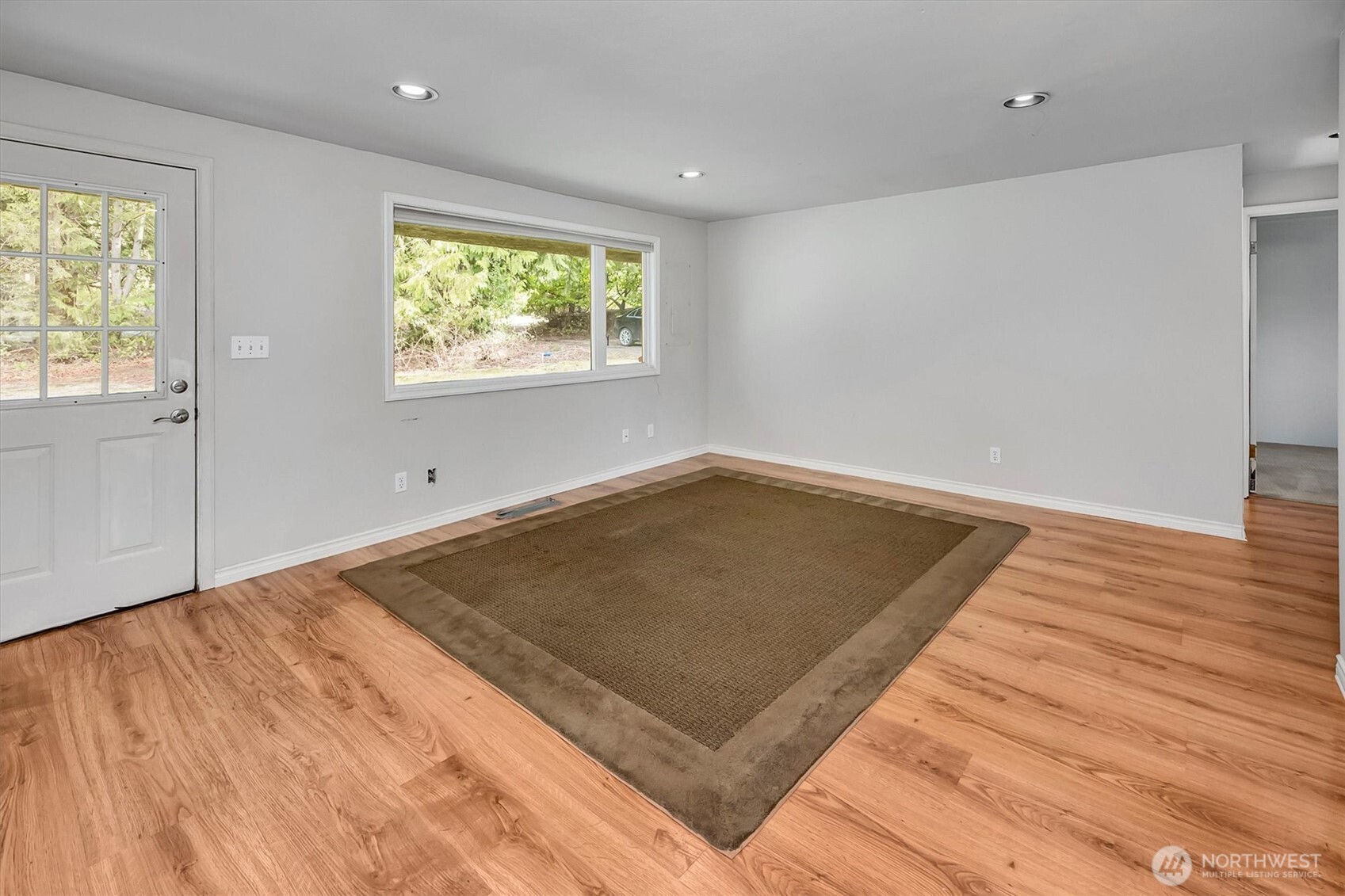 21625 NE 175th Street , Woodinville, WA 98077