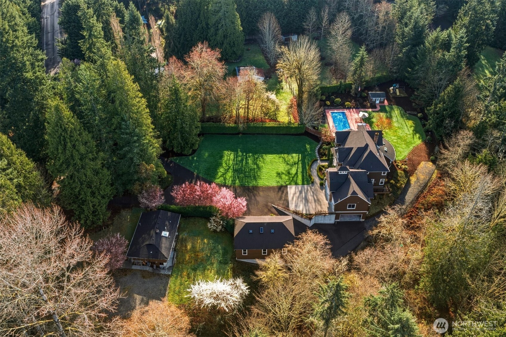21625 NE 175th Street , Woodinville, WA 98077