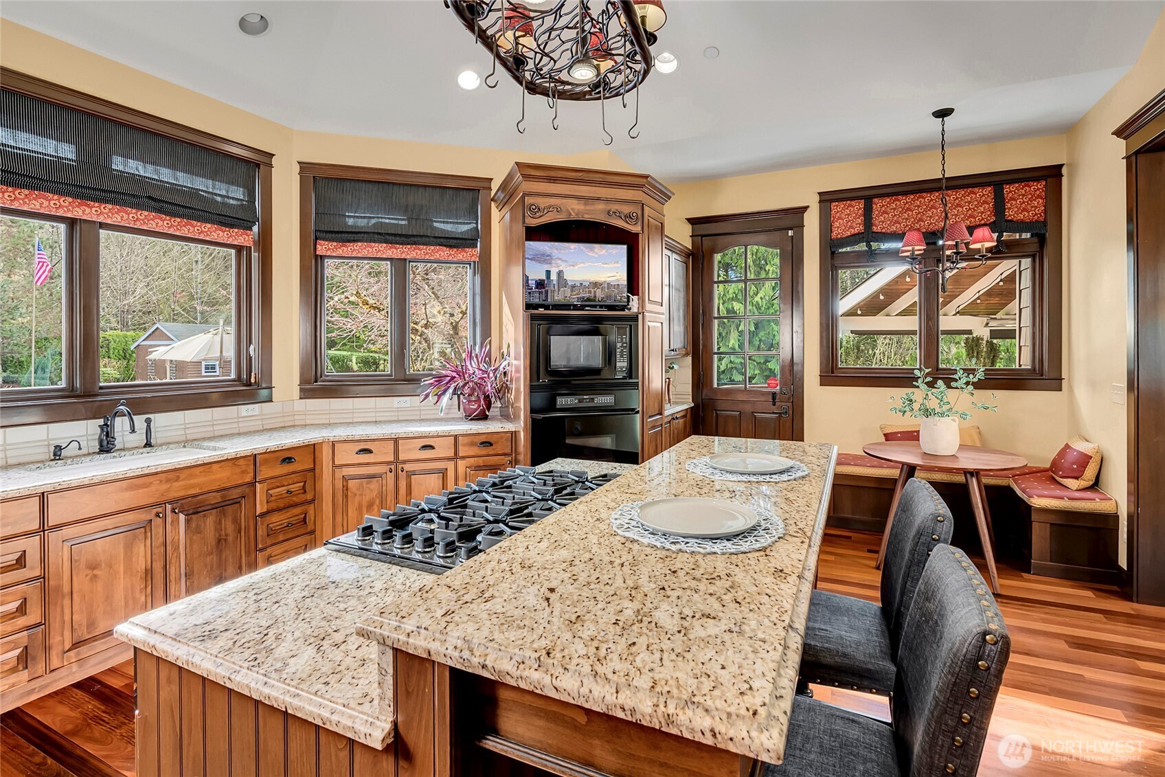 21625 NE 175th Street , Woodinville, WA 98077