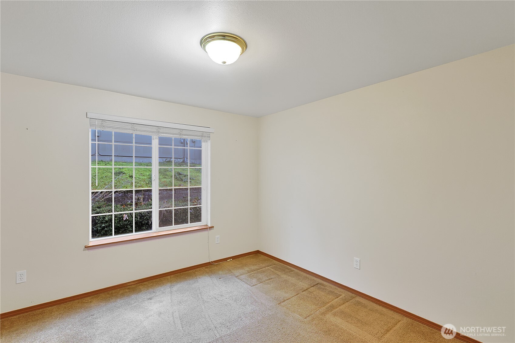 17538 Loop Lane SE, Yelm, WA 98597