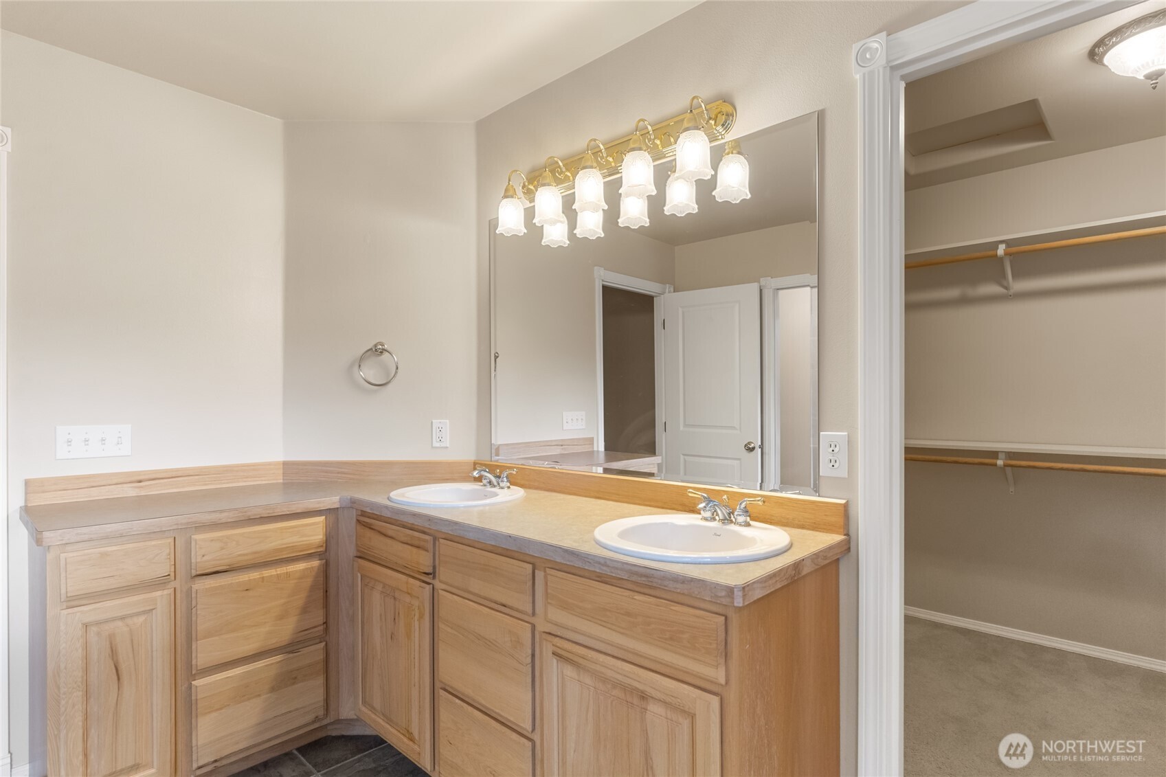 6005 Sunset Highway , Cashmere, WA 98815
