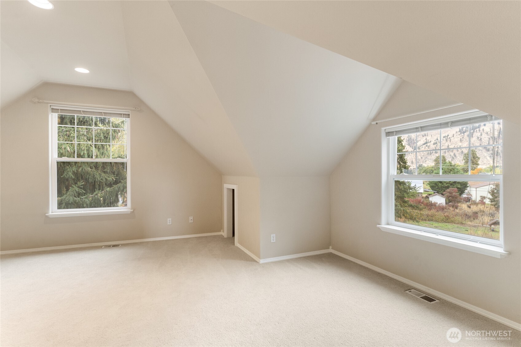 6005 Sunset Highway , Cashmere, WA 98815